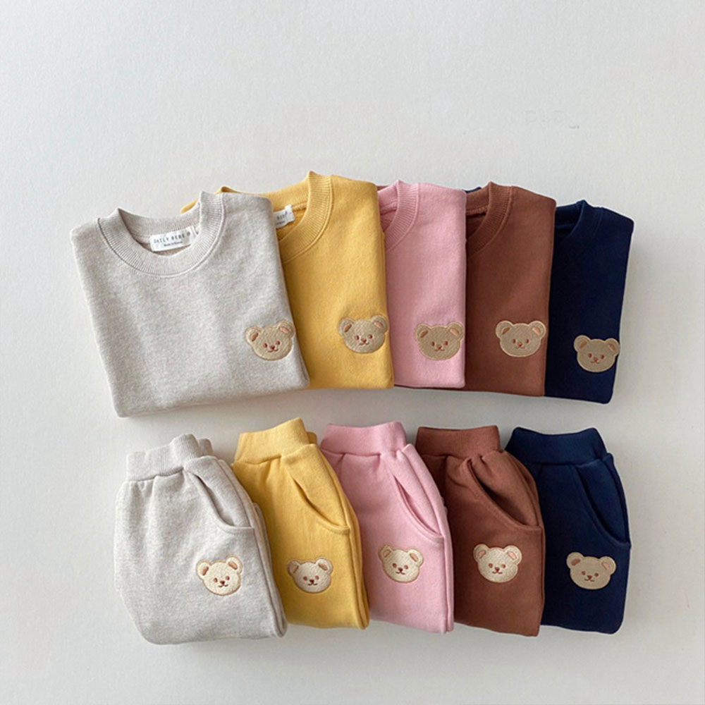 Baby Clothing Designer - 2026年新作可愛いベビー服セット、漫画デザイン新生児ギフトバッグ、手作りの美しい刺繍、ベビーシャワーに最適