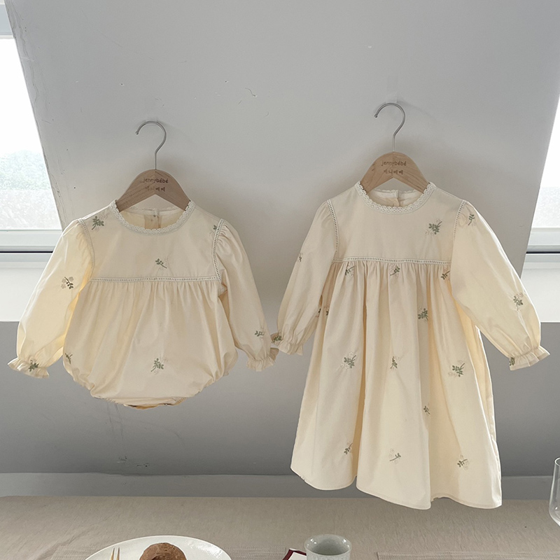 小さな女の子のための家族のマッチングドレス,姉妹の衣装,姉妹 - Baby Clothing Patterns のレビューと価格