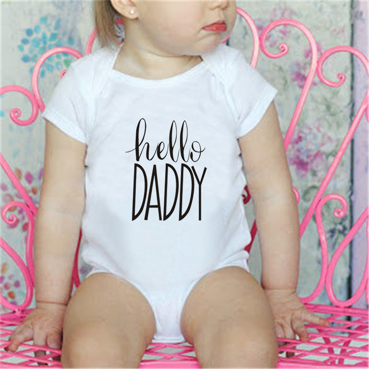 夏の新生児幼児の少年少女のボディスーツ半袖ハローパパプリント - Baby Clothing Online のレビューと価格