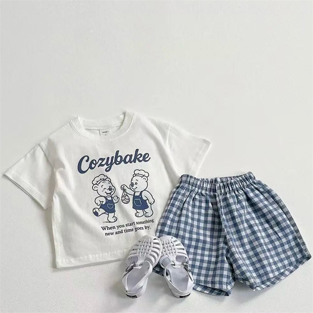 漫画柄Tシャツ+ショートパンツのツーピースセット、夏服、可愛 - Baby Clothing Designer のレビューと価格