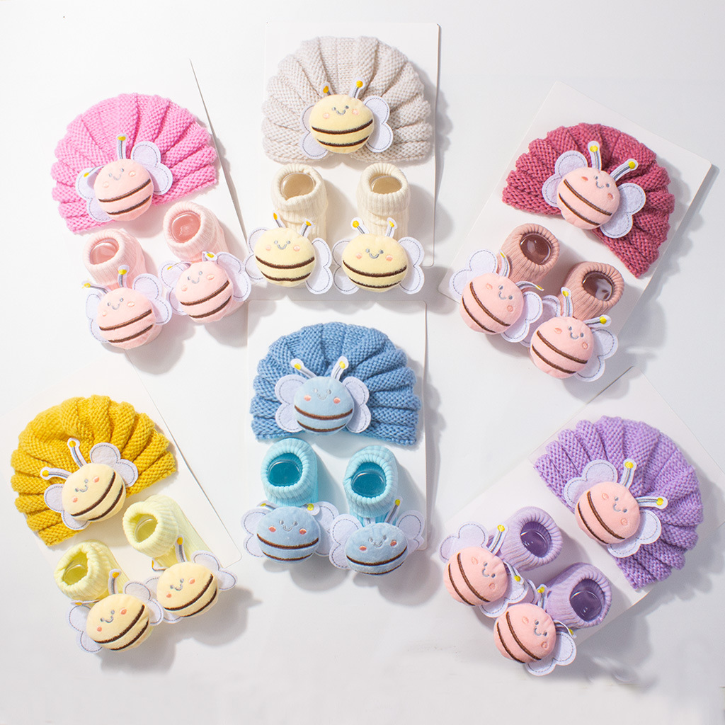 2個セット ベビーニットターバン帽子と靴下セット 可愛い3D - Baby Hat Beanie のレビューと価格